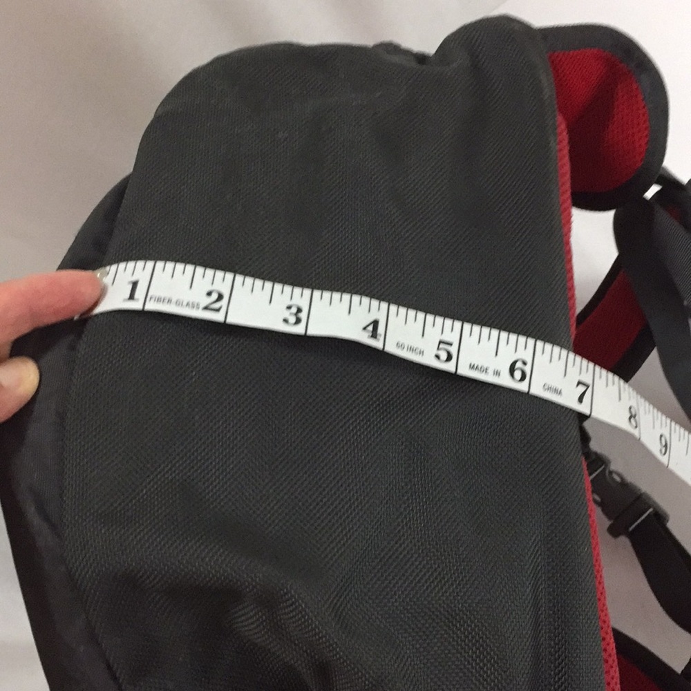 The North Face Red Recon Backpack Padded Back , Straps Hiking - Picture 12 of 15